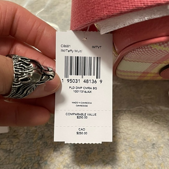 NWT Coach Mini Dempsey Camera Bag With Garden Plaid Print & Patch In Gold/Taffy - Picture 6 of 13